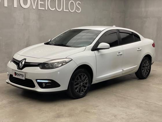 RENAULT FLUENCE 2.0 DYNAMIQUE PLUS 16V FLEX 4P AUTOMÁTICO